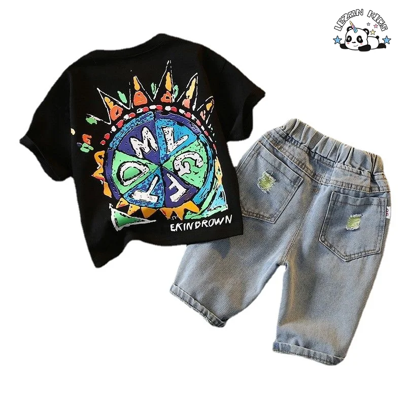 LEZONKIDS - Wholesale Private Label Fashionable Sports Short Sleeved Two-piece Set Kids Boys Casual Clothing Sets